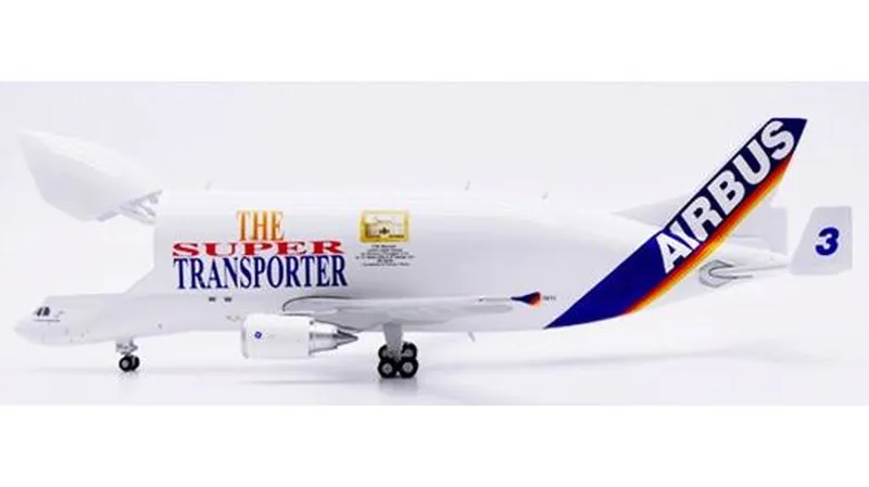 LH4422C JC WING Airbus Beluga / エアバス ベルーガ No.3 "II Dio Nascosto" A300-600ST F-GSTC 開閉選択式 1:400 予約