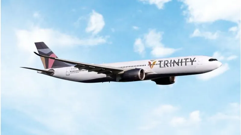 12125 Phoenix Trinity Airways / トリニティ航空 A330-900 HL8748 1:400 予約